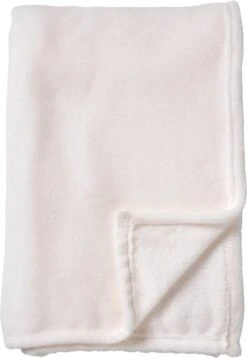 Dutch Decor - HARVEY - Plaid Fleece 150x200 Cm - Snow White -wit - Superzacht - Deken -Dutch Decor 827x1200 1