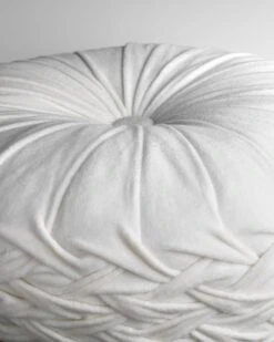 Dutch Decor - KAJA - Sierkussen Rond Velvet 40 Cm - Snow White - Wit -Dutch Decor 959x1200