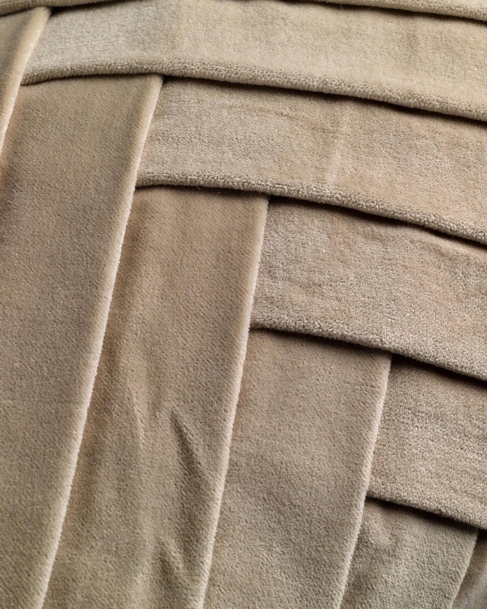 GIDI - Kussenhoes Velvet 45x45 Cm - Pumice Stone - Beige - Exclusief Binnenkussen 6 GIDI - Kussenhoes Velvet 45x45 Cm - Pumice Stone - Beige - Exclusief Binnenkussen - Afbeelding 6